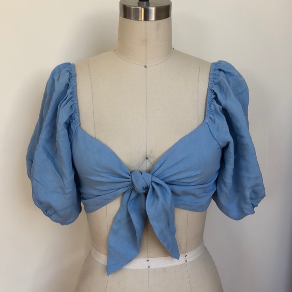 SHEIN Tops - NWOT Tie Crop Top